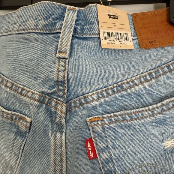 Levis Cut Off 501 Shorts Bottoms Women's Size 25 Light Blue Denim 100% Cotton - Picture 7 of 10